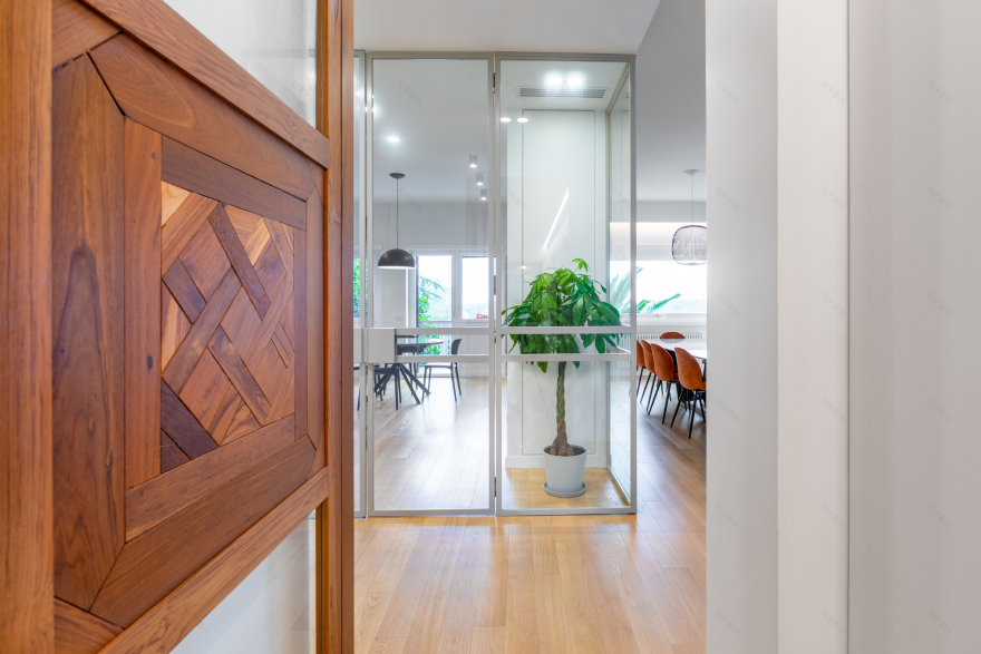 绿意盎然,罗马公园公寓的室内设计之旅-11