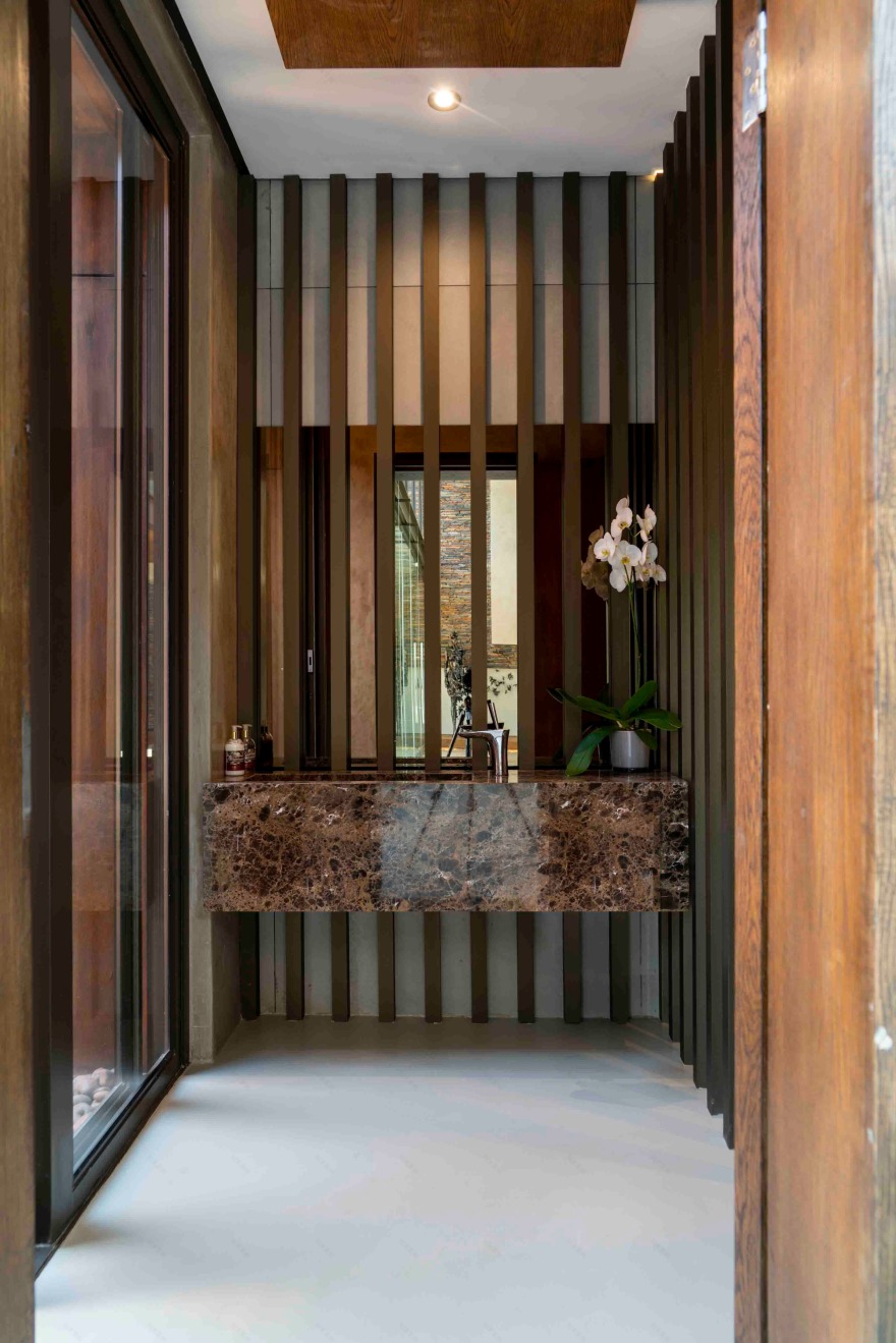 南非 Mooikloof Heights 别墅 | 室内外生活交融,景观迷人-27