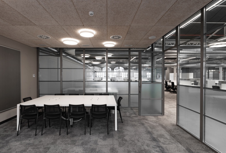 DAMM DEF 办公空间室内设计-14