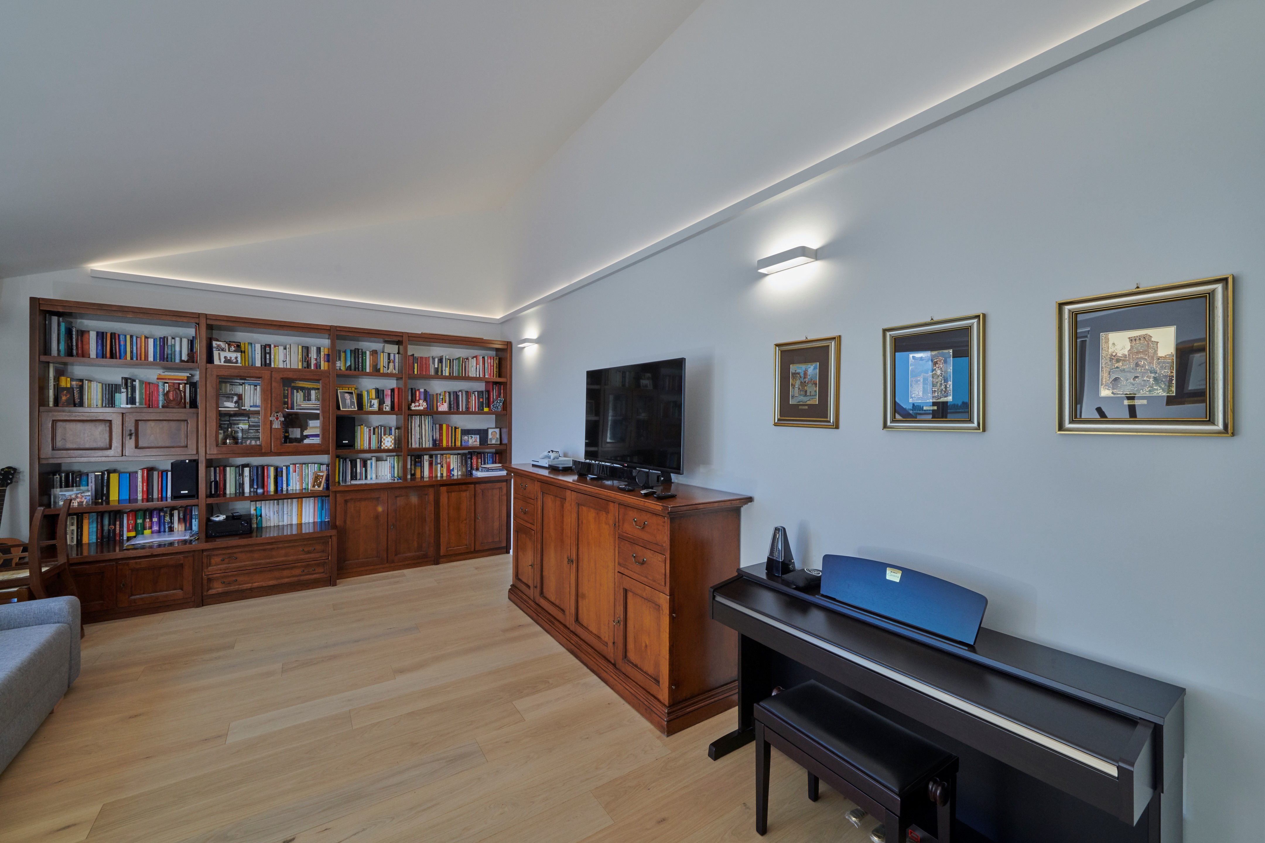 意大利 Vimercate 私人住宅照明设计丨Bianchessi-29