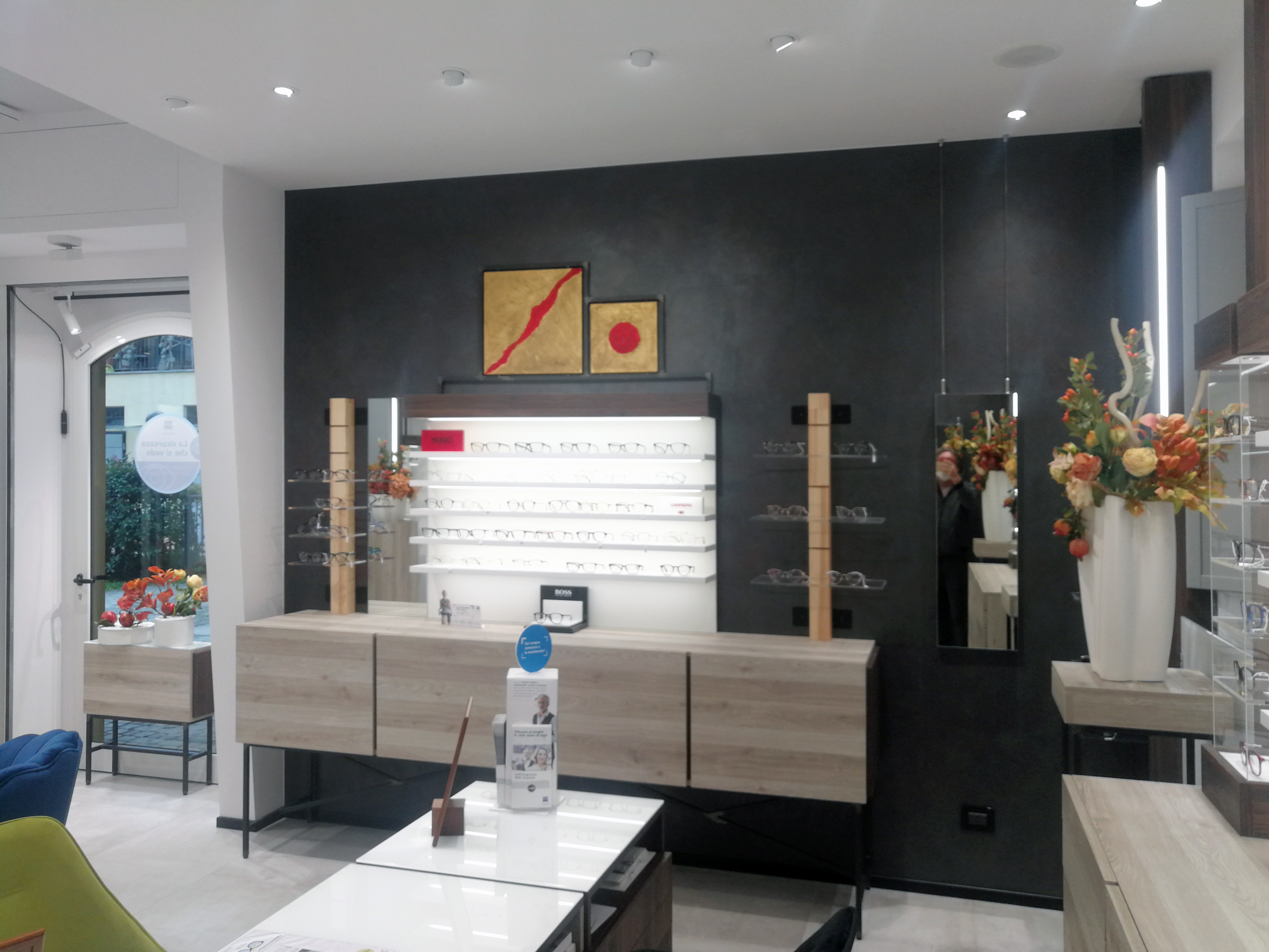 OTICA IN 艺术眼镜店设计-11