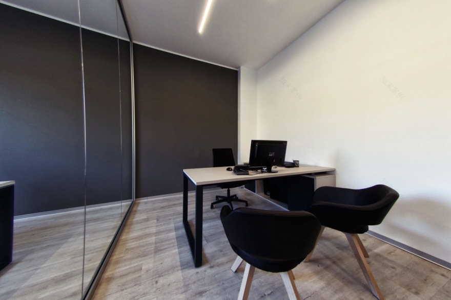 灵活舒适,功能齐全的办公室设计-8