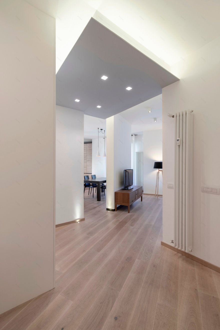 Modena 之家 | 温馨木质 IP 公寓,家庭共享的现代空间-0