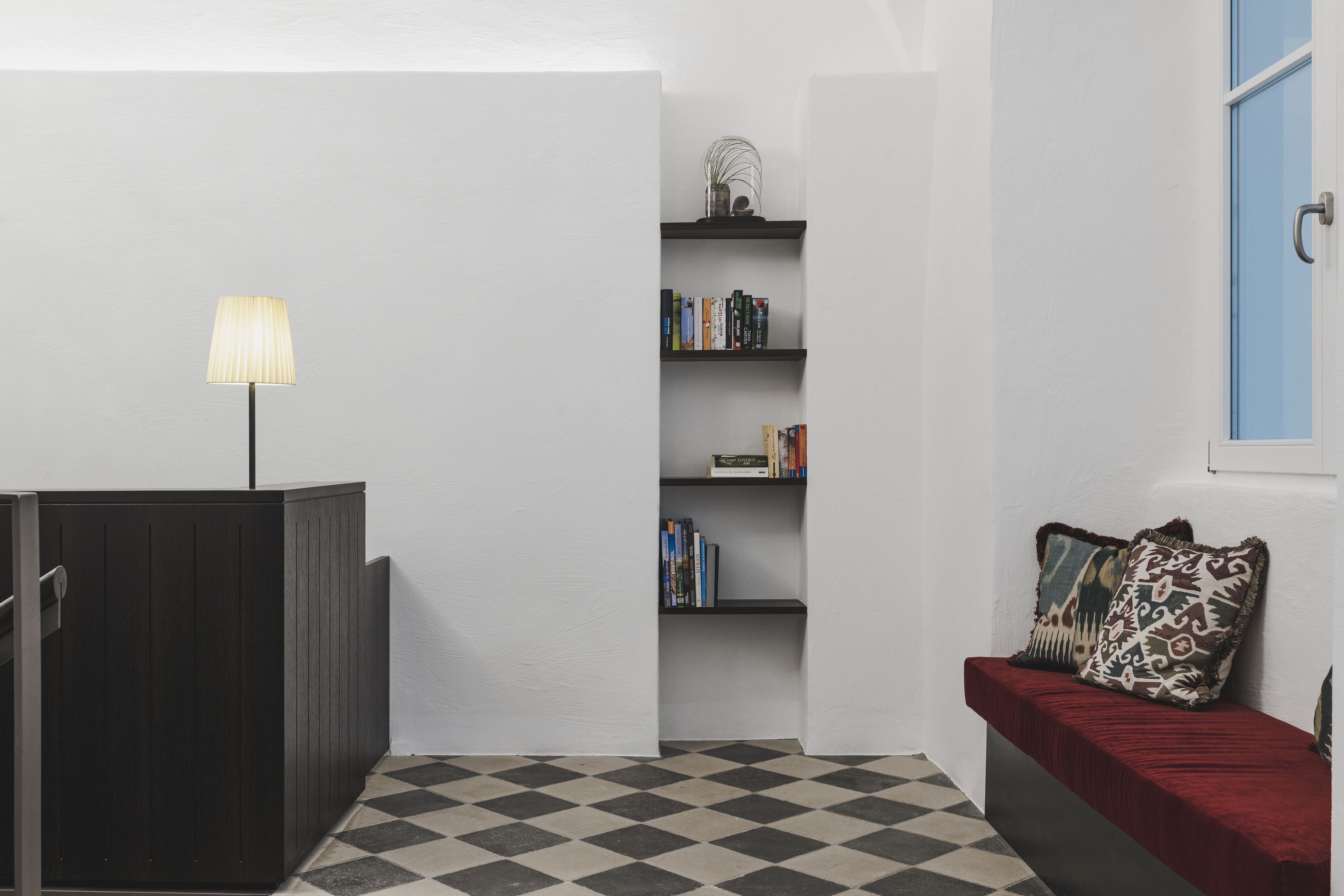 历史韵味与现代设计交融的度假公寓丨意大利-8