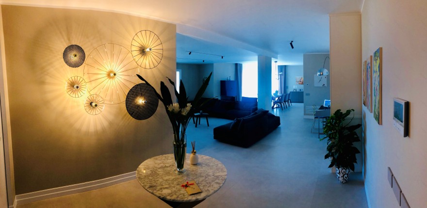 意大利海滨别墅的现代魅力-4