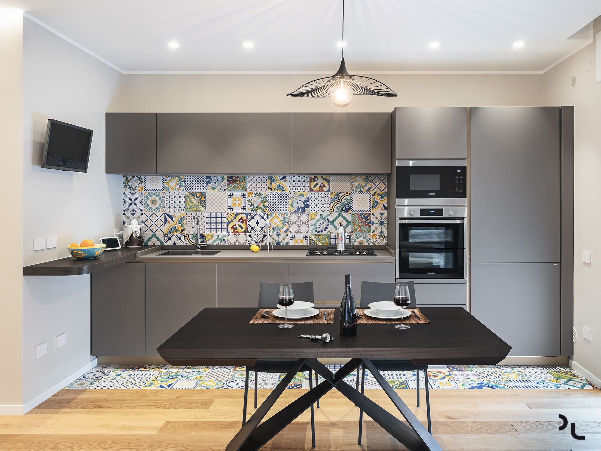 巴里城市气息 | 90 平米旧公寓的现代重生-15