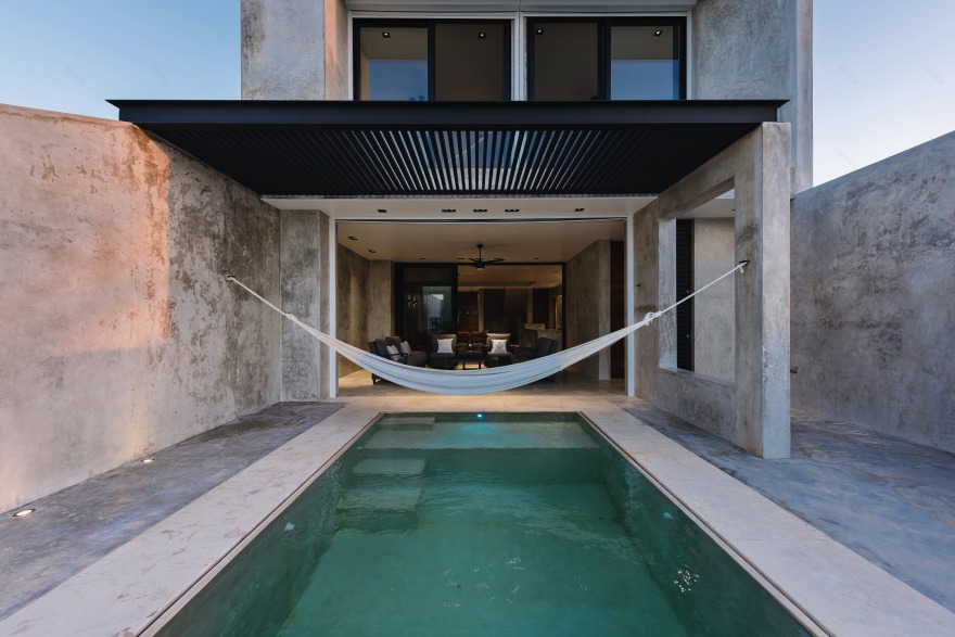 丘布尔纳宅邸-0