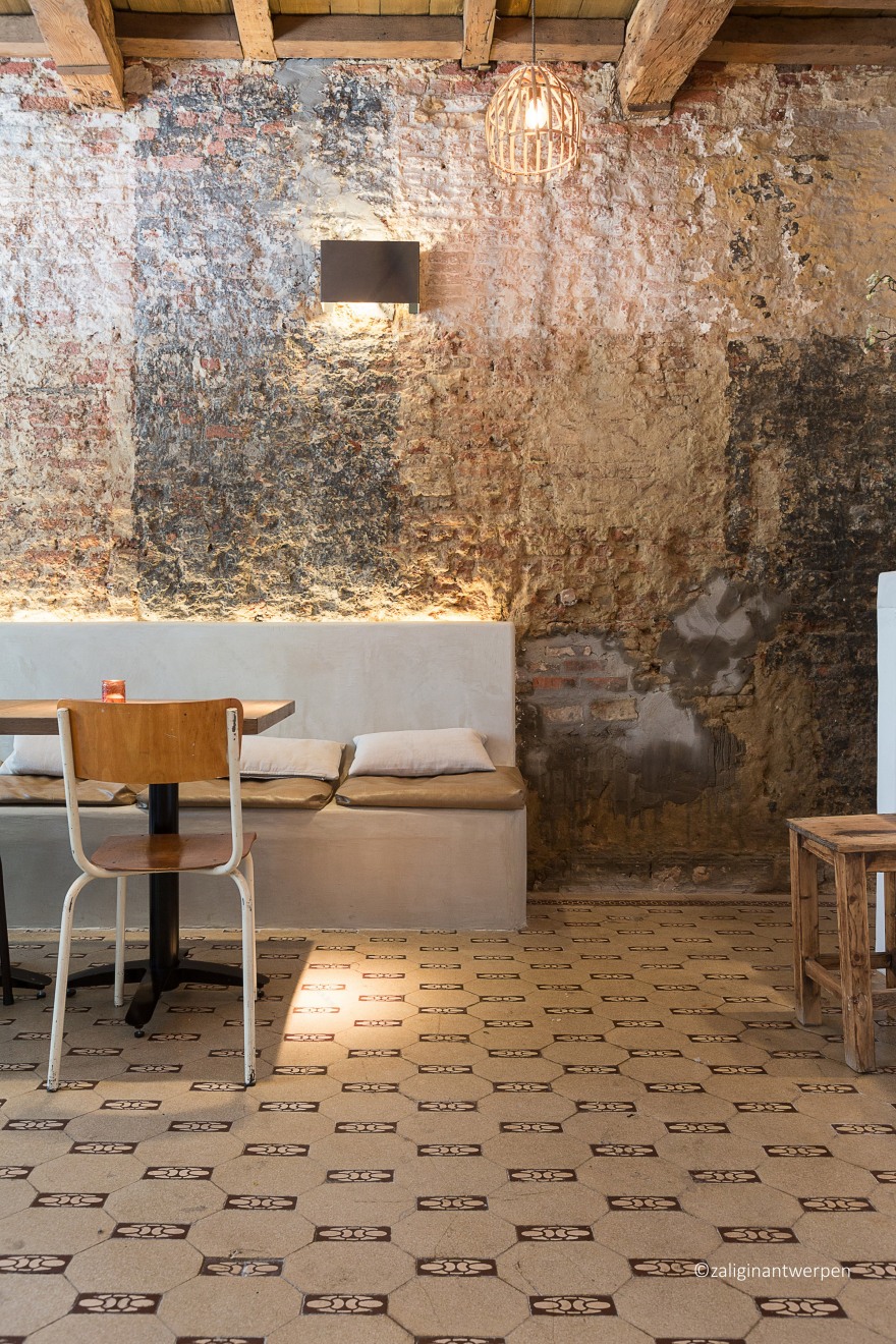 比利时安特卫普十五世纪老屋翻新成豪华度假屋-26