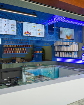 复古快餐店 Las Aguas Zona Azul丨墨西哥墨西哥城丨Germán Velasco Arquitectos
