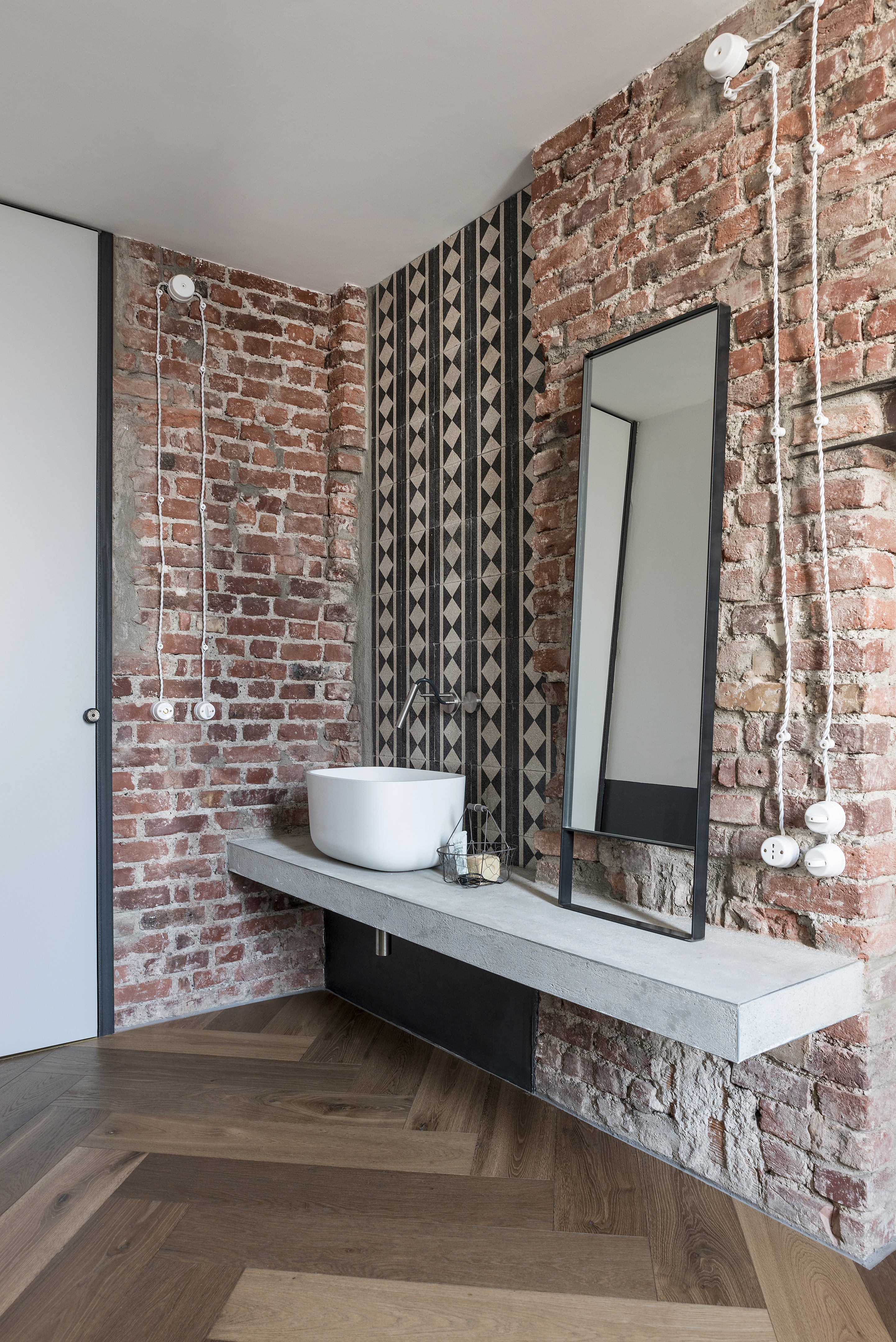 米兰旧邮局公寓，经典与复古的完美融合-11