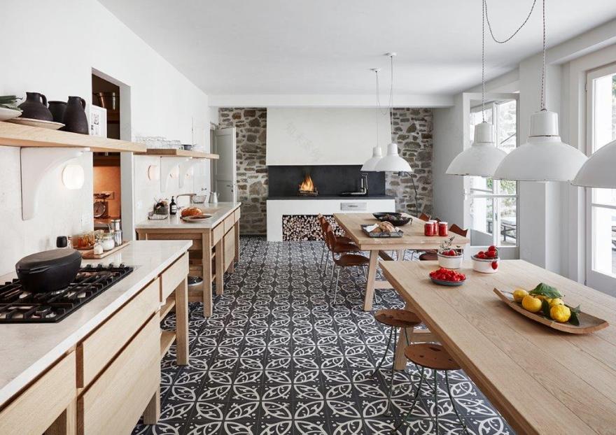 地震废墟中的重生——意大利 Casale Mongibello 别墅设计-9