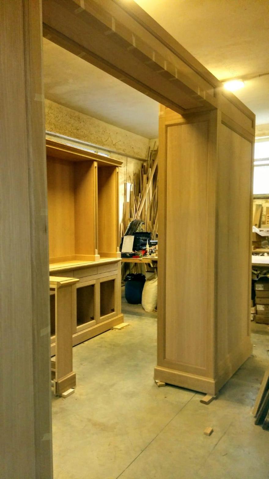 融合书架的客厅设计-5