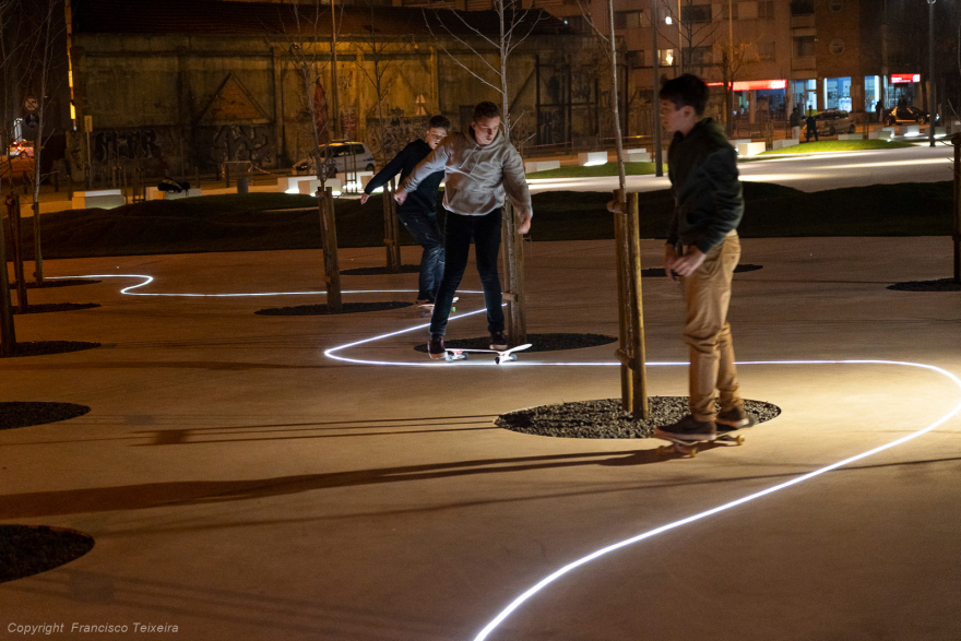 葡萄牙 Praça Guilherme Pinto 广场设计丨Luísa Valente-6