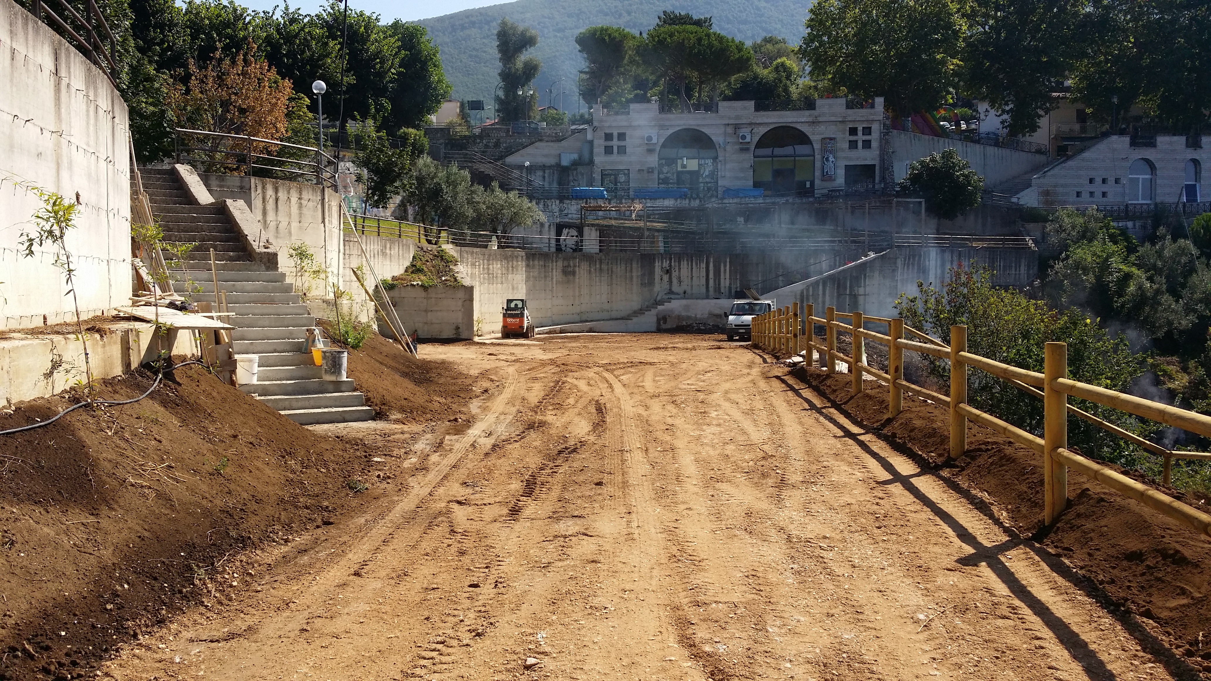 Lavori di sistemazione e completamento Area Anfiteatro e Piazza Roma-9