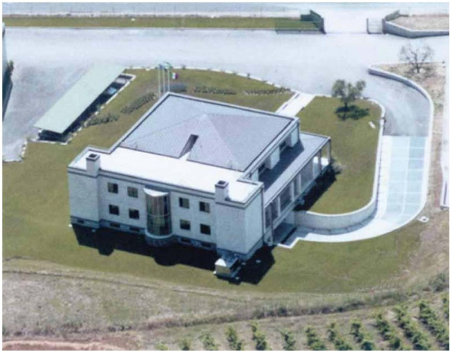 Angelantoni Industrie 总部大楼-0