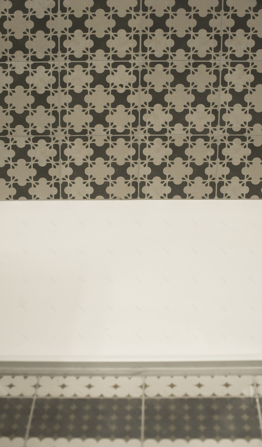 黑白碰撞的简约海景公寓-21