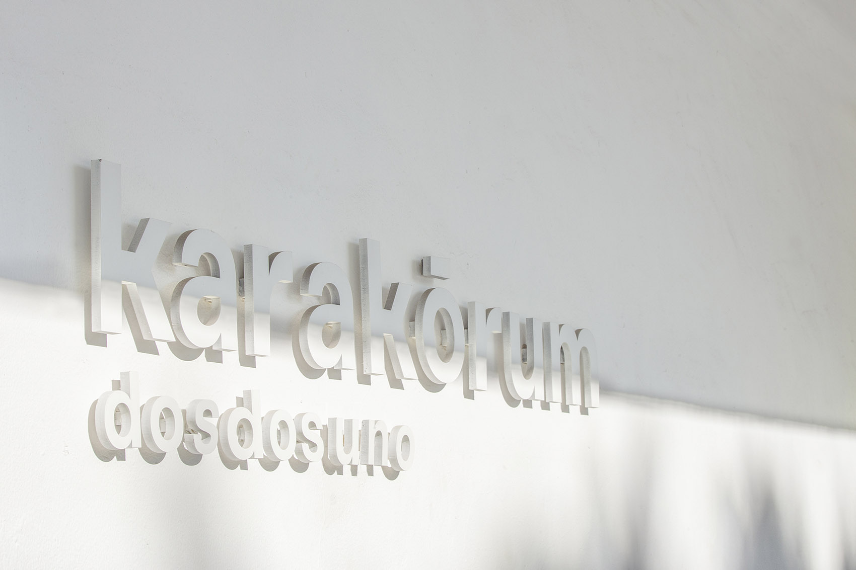 Karakórum 221社区活动中心，墨西哥/为创意工作者定制的白色画布-33