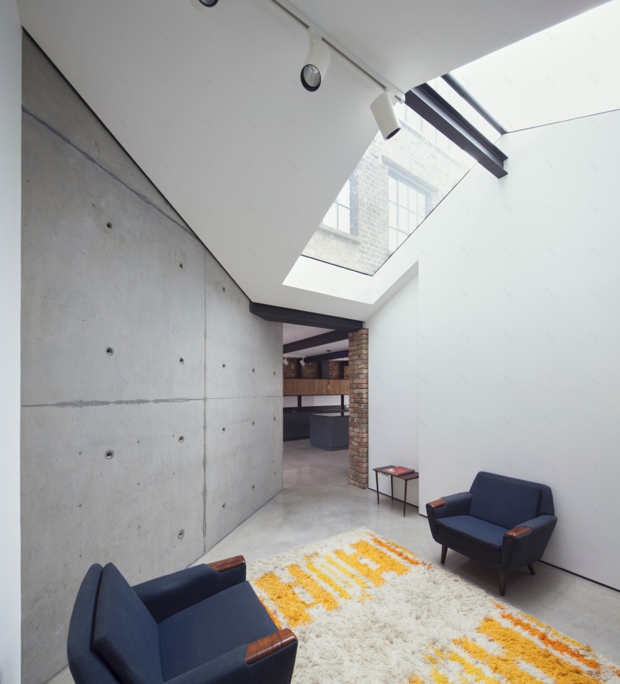 废弃维多利亚时期工作坊的现代重生-33