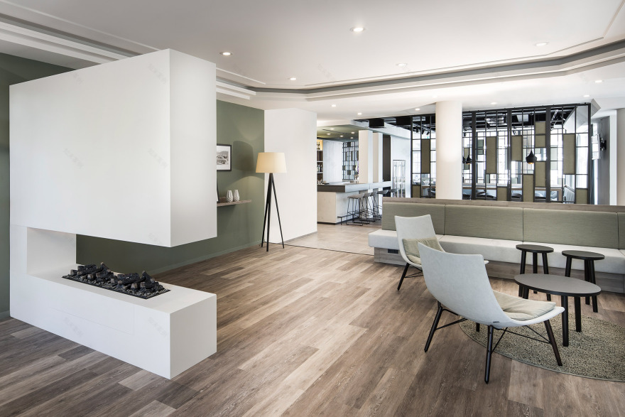 nestor 酒店 Neckarsulm | 开放空间与温馨氛围的完美结合-5