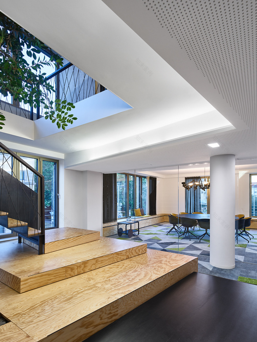 灵活办公空间,激发创新与生产力-15