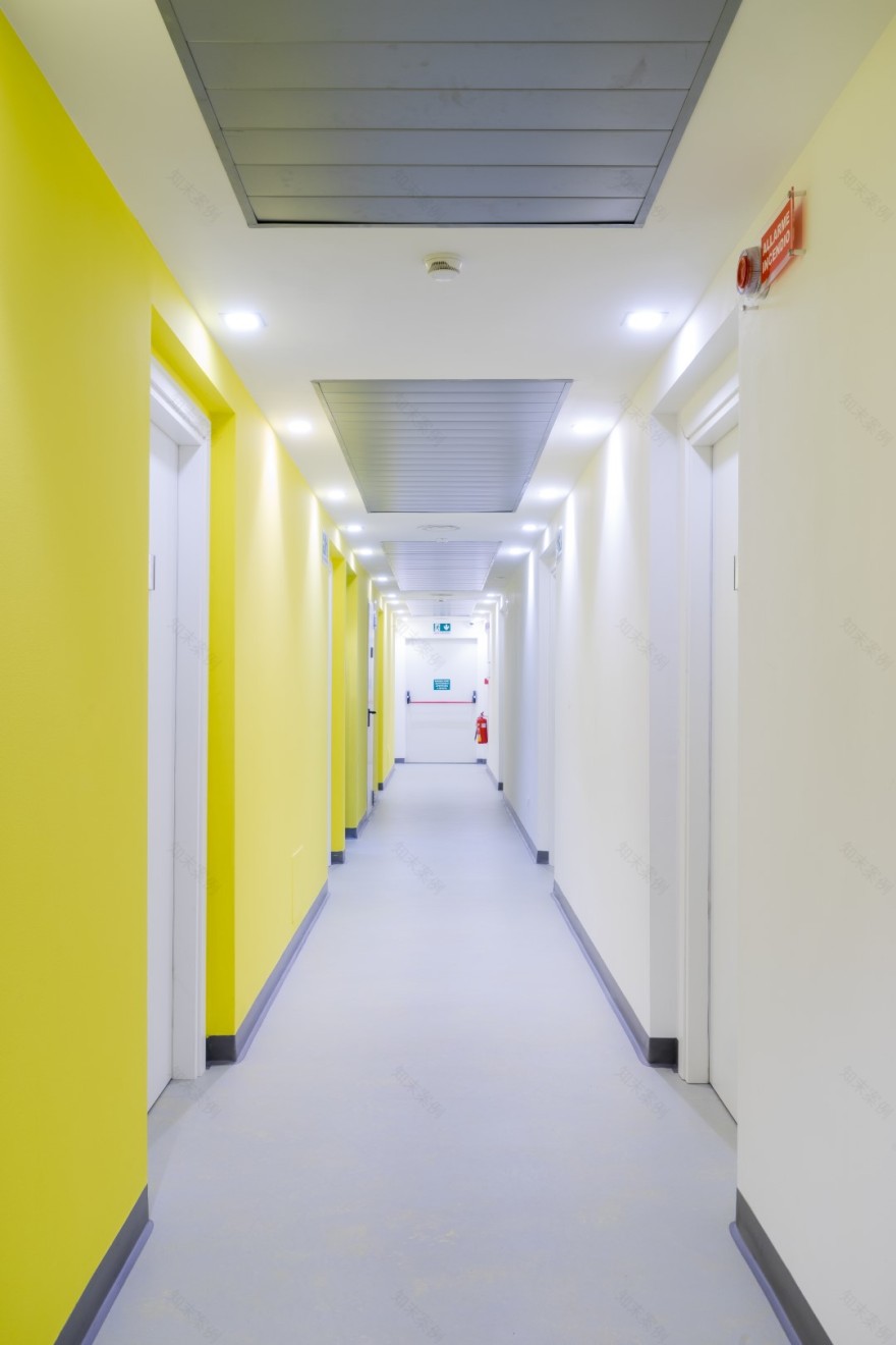 意大利都灵“Guala 学生公寓”翻新设计-7