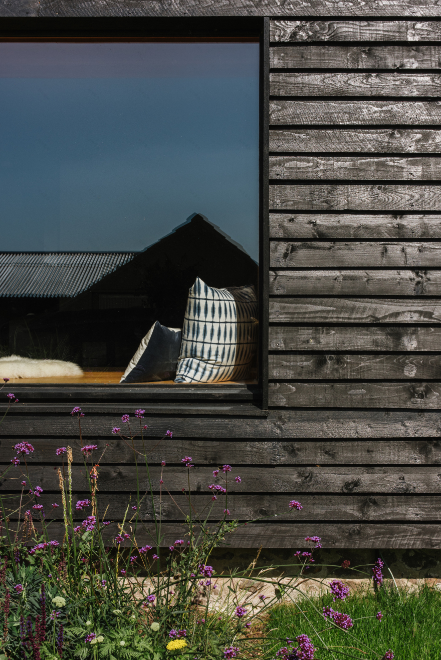 伦敦建筑事务所 De Rosee Sa 打造英格兰乡村风格别墅-7