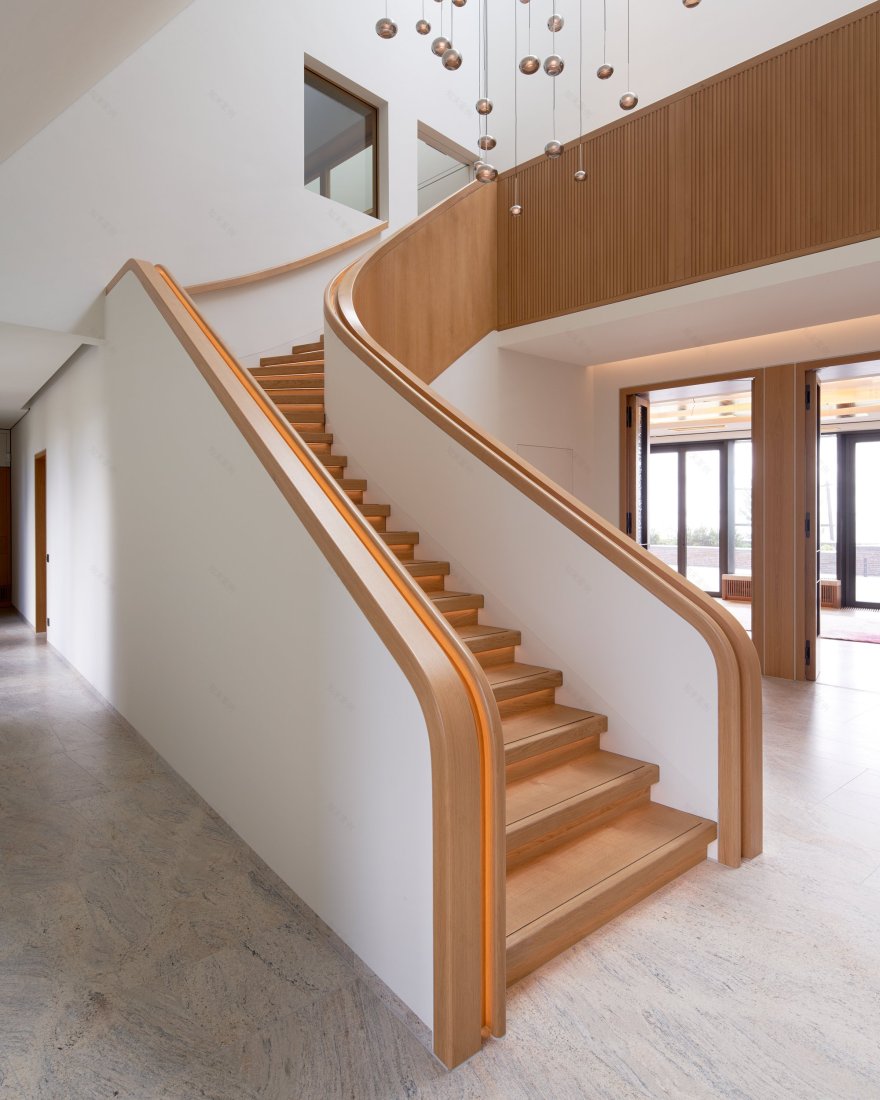 北海岛屿上的传统与现代融合之家-6