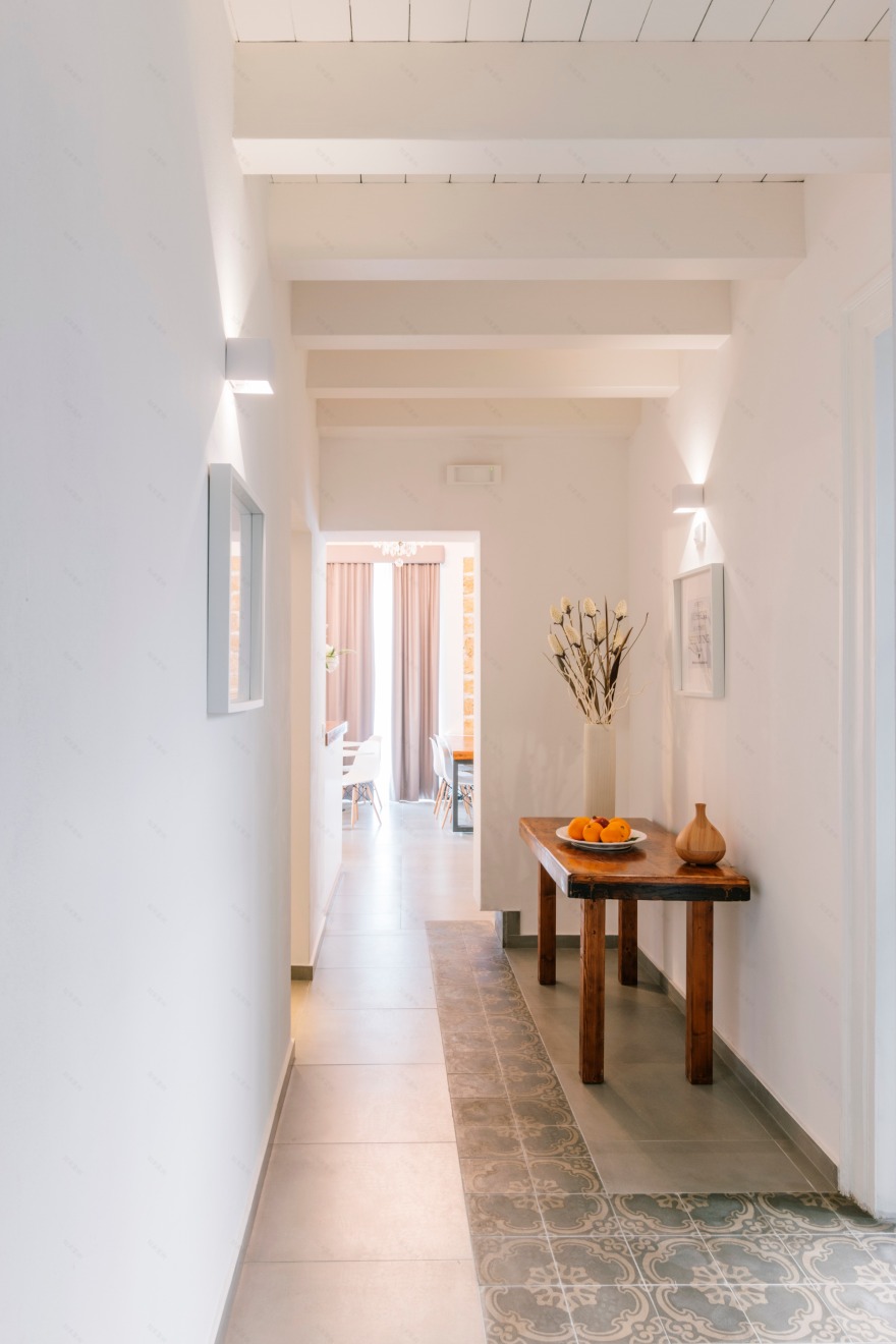 历史与现代交融的“第十三受害者广场”建筑改造-16