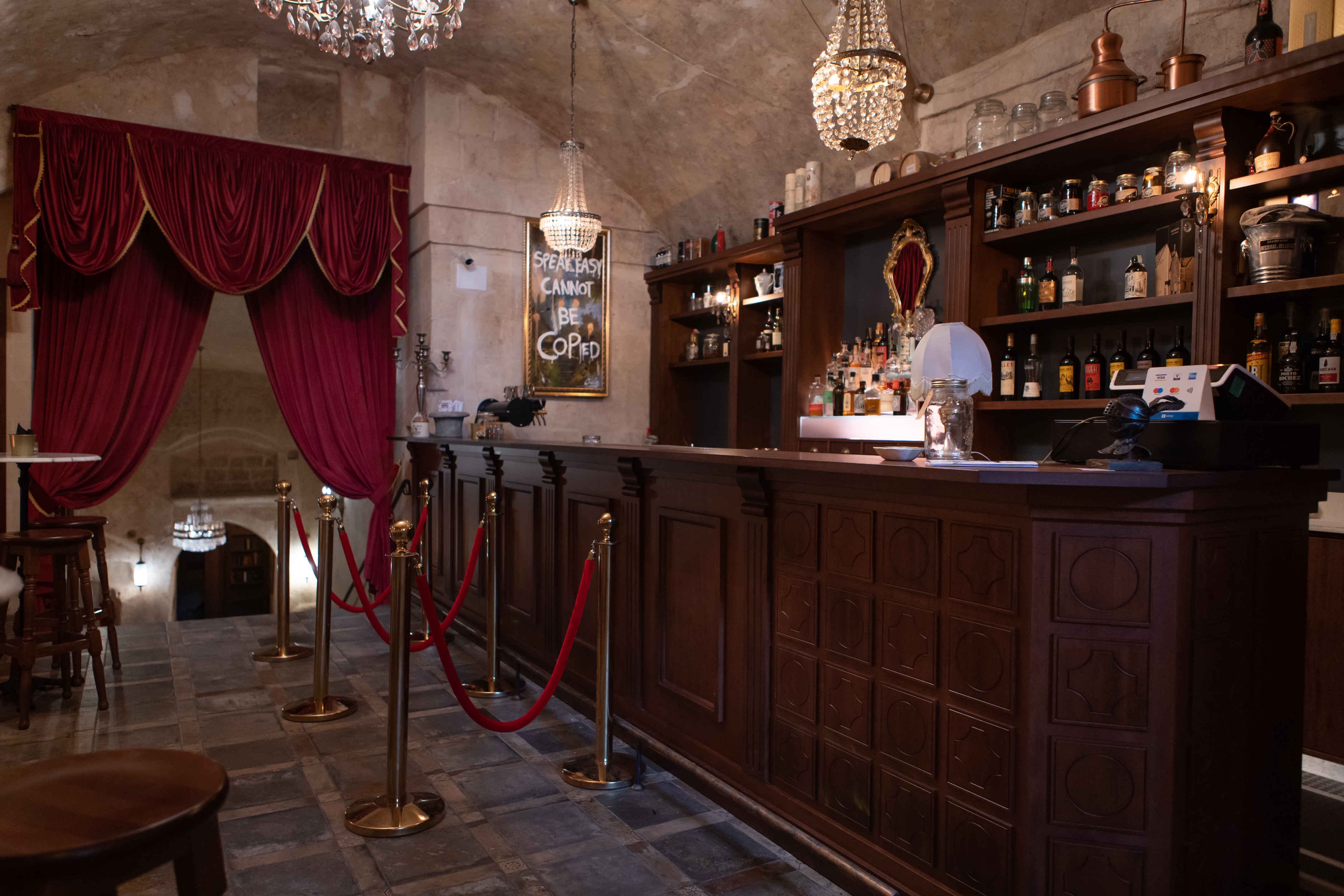 查理的密室酒馆-40