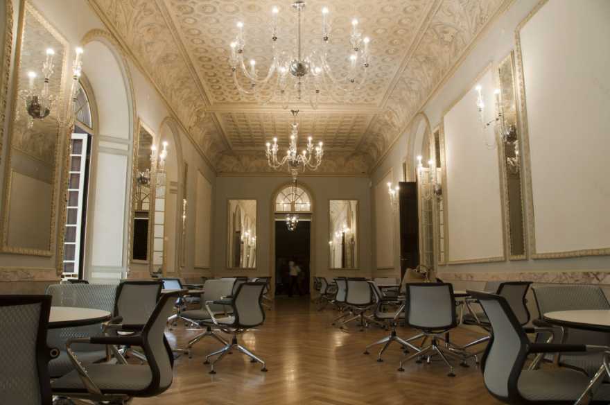 古别墅重生 · LUISS Business School 打造优雅教育空间-18