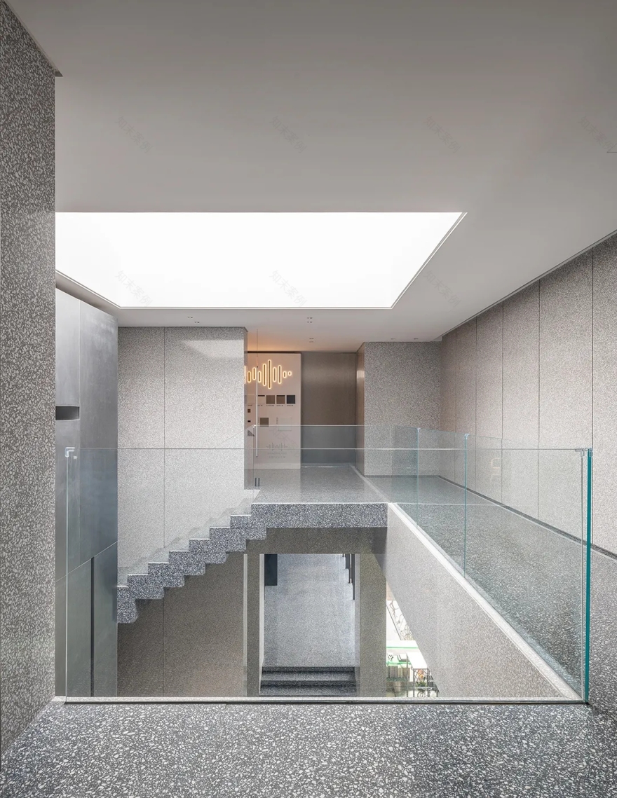 地铁万科彩虹天空之城-39