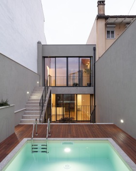 葡萄牙波尔图 Freixo House 别墅改造