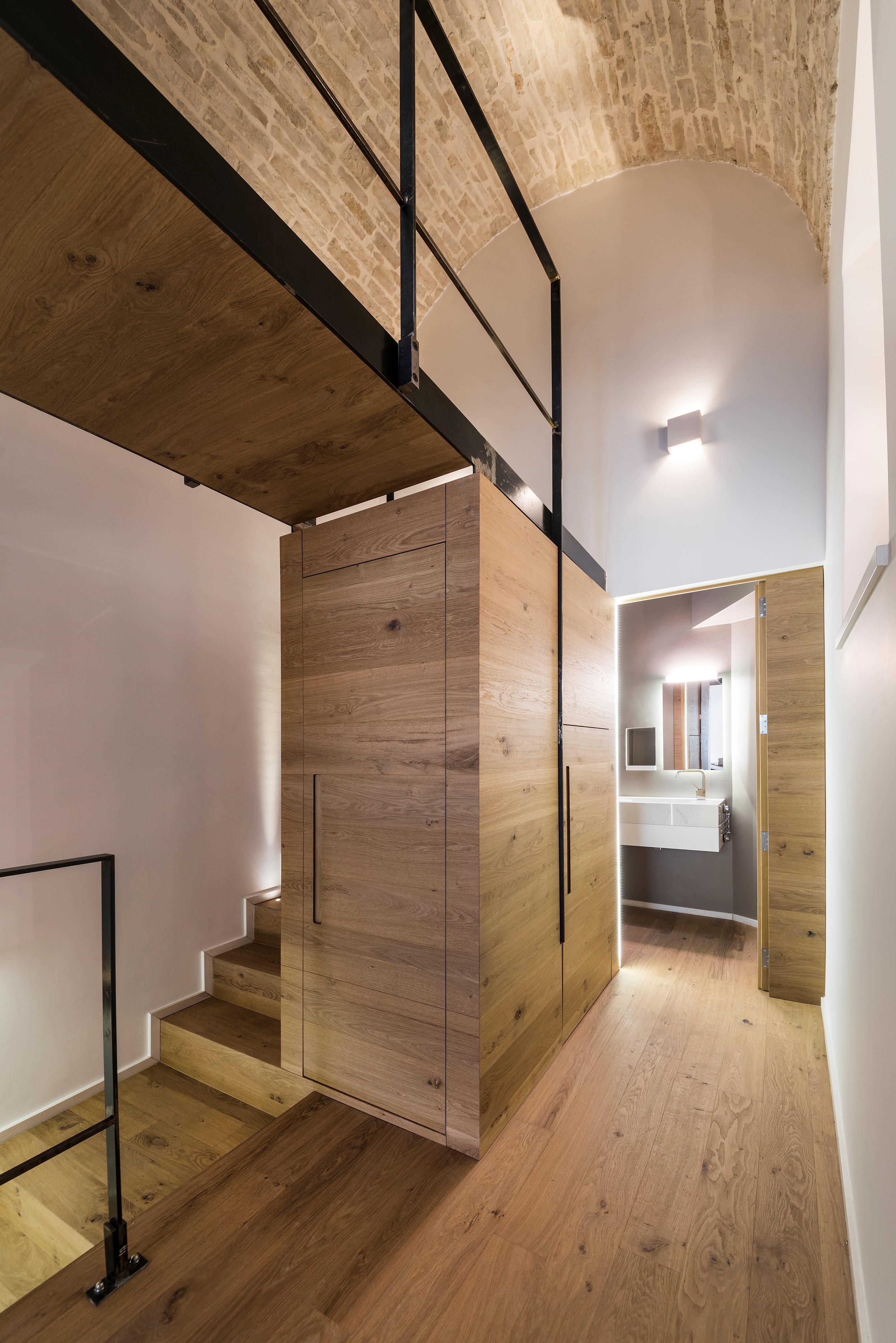 古老建筑的现代重生 | 空间连续性设计-5