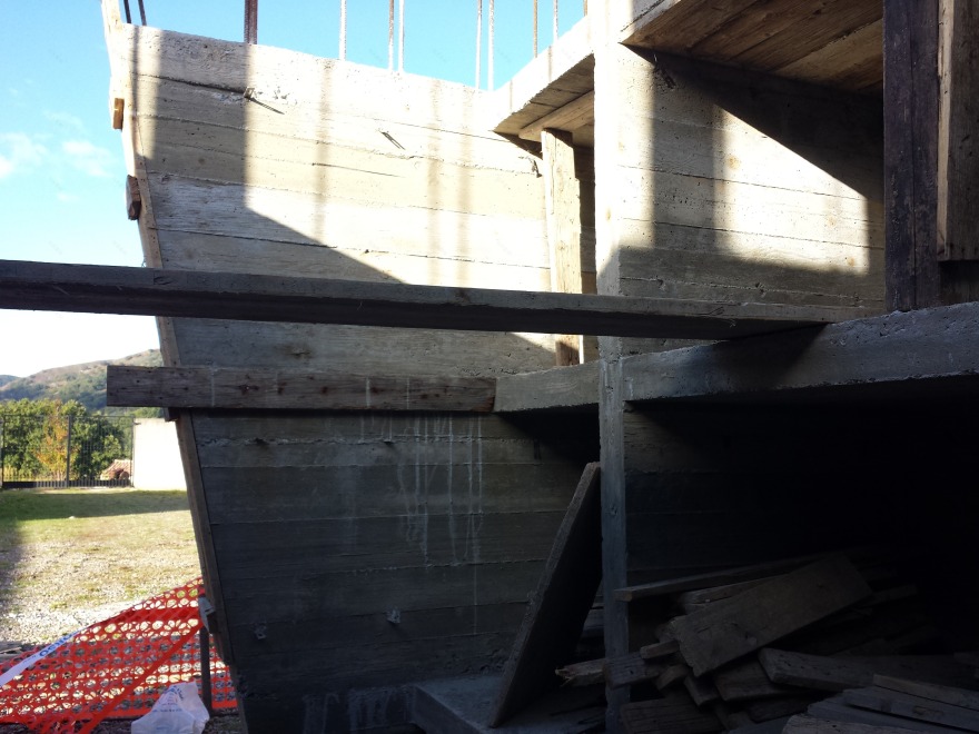 简约优雅的私人墓园小教堂设计-13