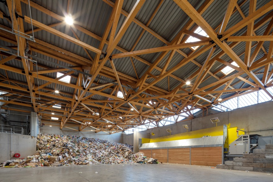 Demeter 可回收垃圾处理中心-0