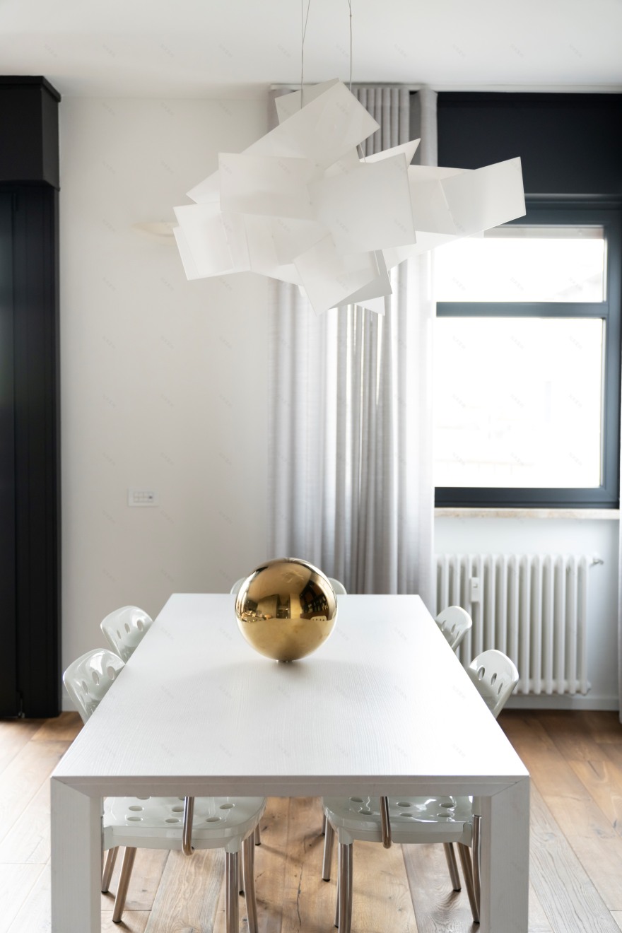 米兰 70 年代建筑中的温馨简约之家丨意大利米兰-6