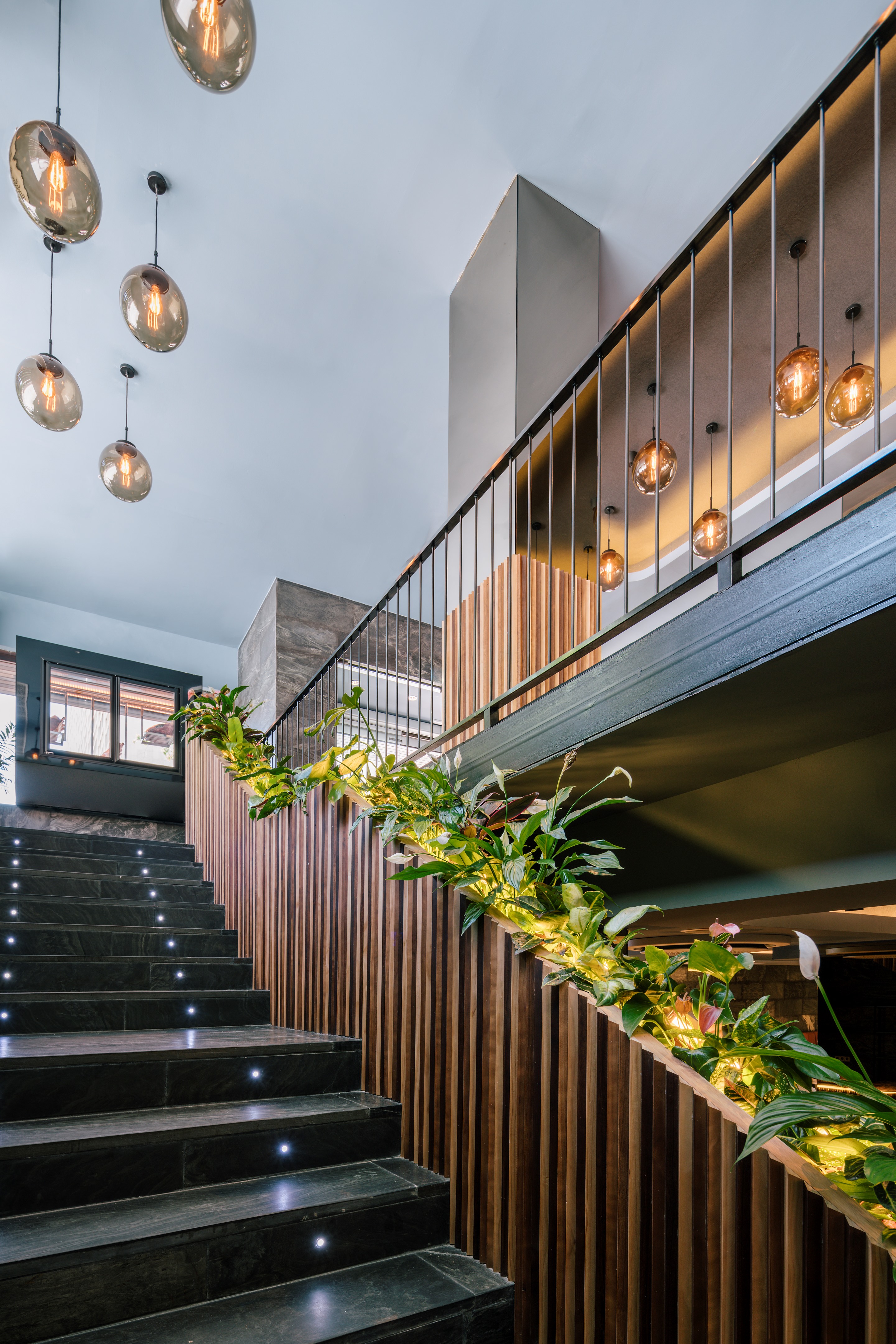 六十年代意式美学餐厅设计-7