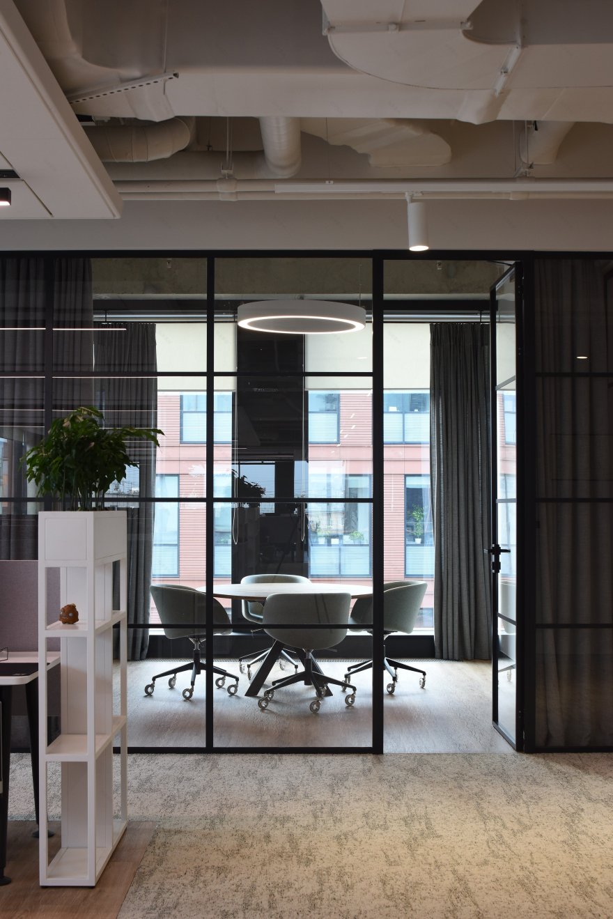 游戏开发者的“空白办公室”-17