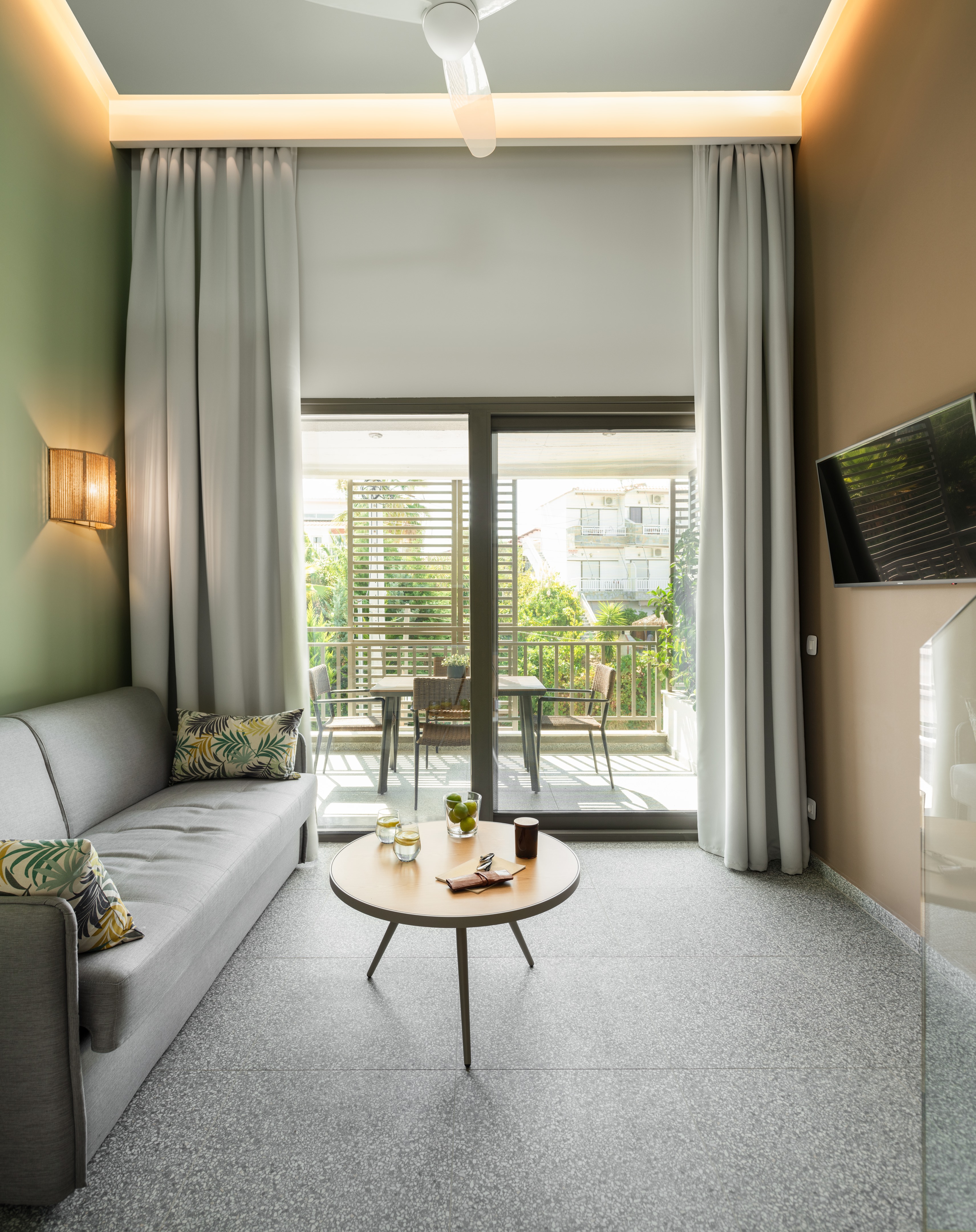 希腊 Eco Green Residences & Suites 别墅设计,生物气候建筑典范-32