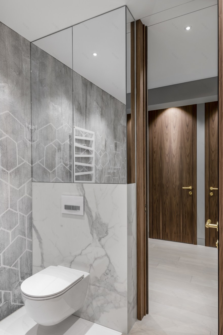 历史建筑中的透明轻盈之家-42