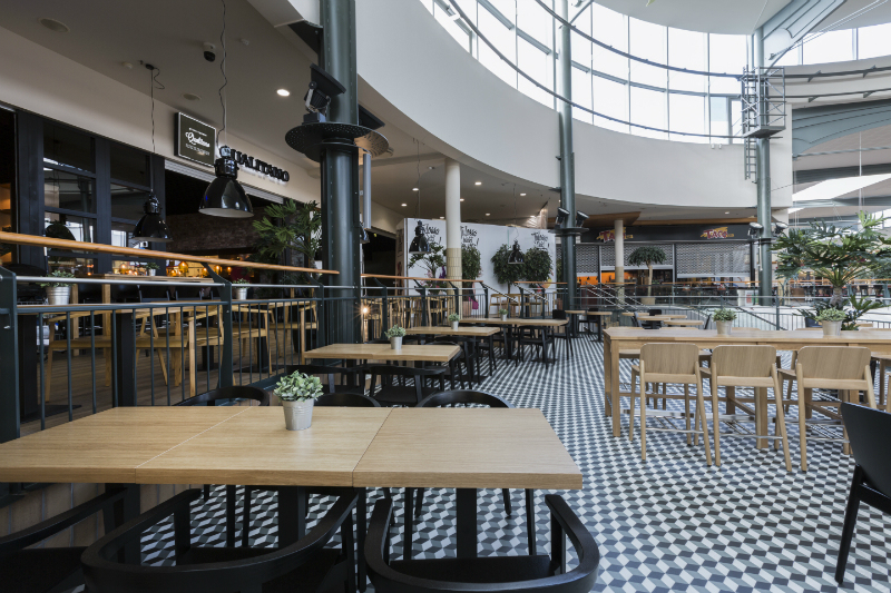 芬兰 Myly 购物中心 Qualitano & Tsiken 餐厅 · 创新室内设计提升顾客体验-16