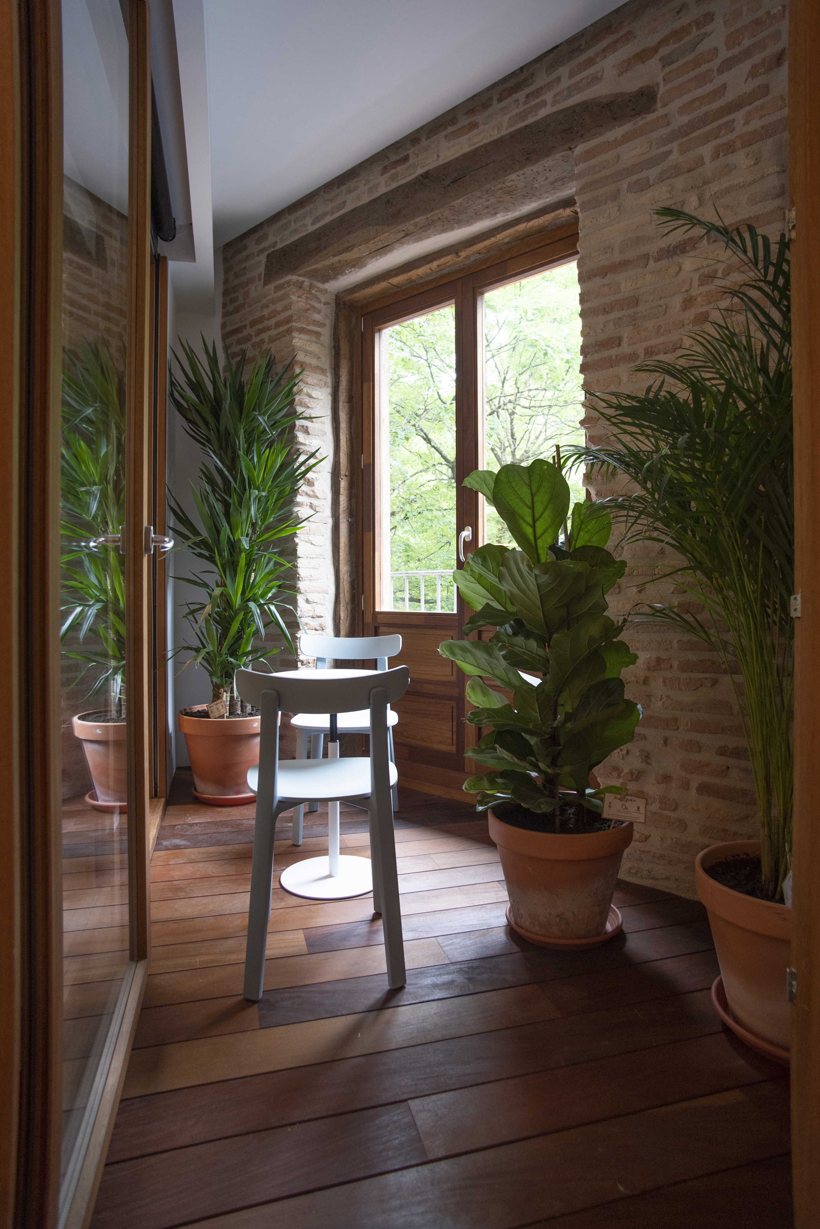 帕姆普洛纳 17 世纪小宫殿公寓 | 现代简约室内设计-18