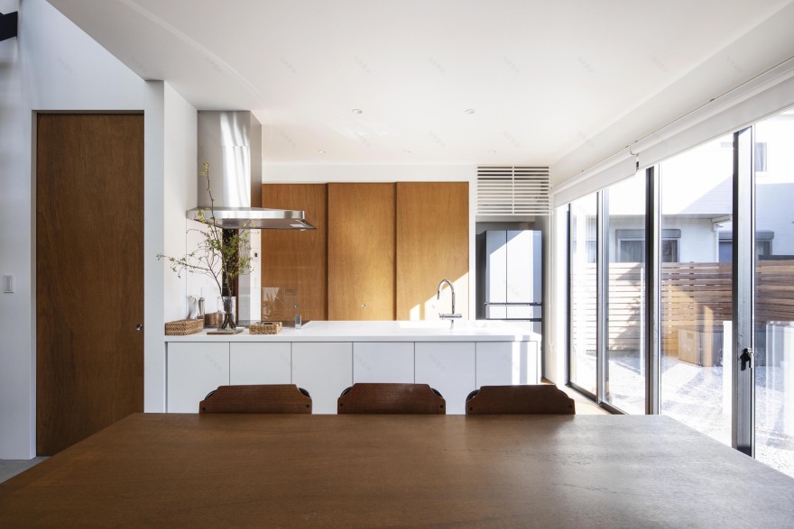 封闭外壳内的宽敞空间 别墅建筑 HouseI丨日本神奈川丨N.A.O. Naoki Kato-17