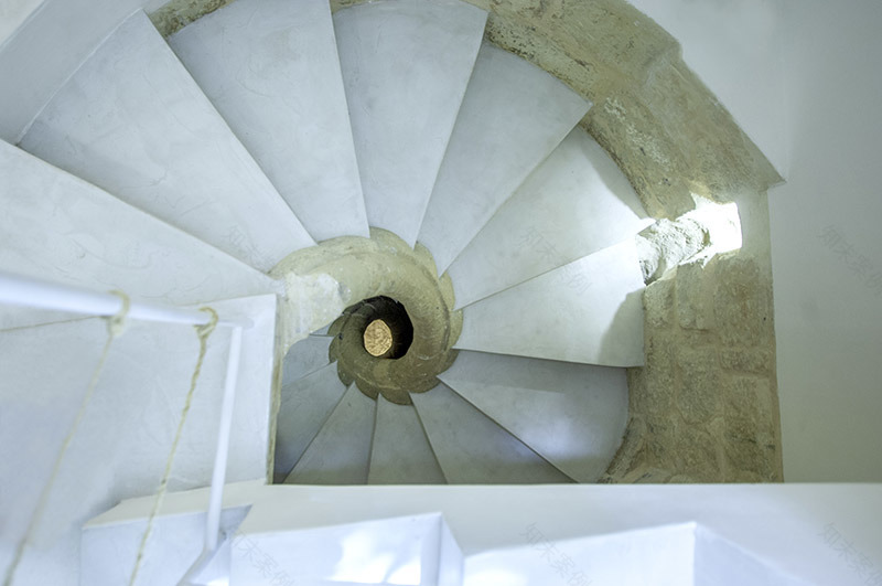 马耳他古城维特罗斯那的 Studio Nomad Interiors 别墅设计-9