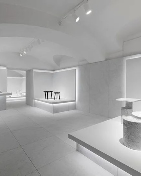 Marsotto的展厅大理石
