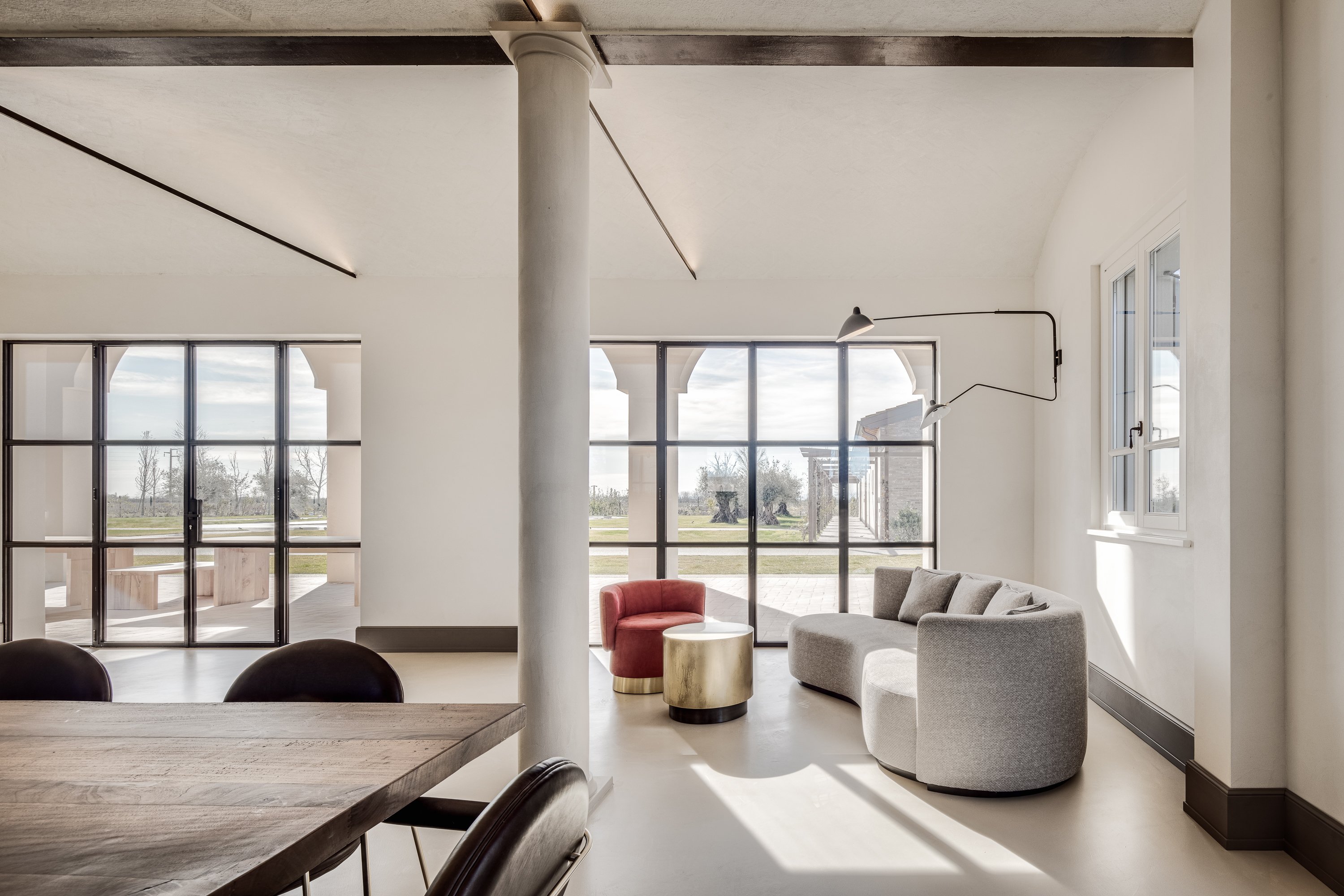 意大利乡村度假别墅现代改造-5