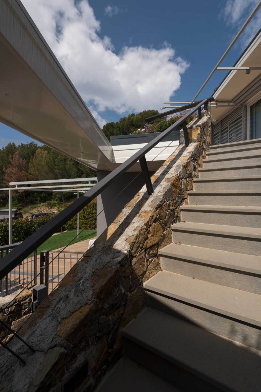 绿意盎然 | 意大利传统石屋的现代演绎-12