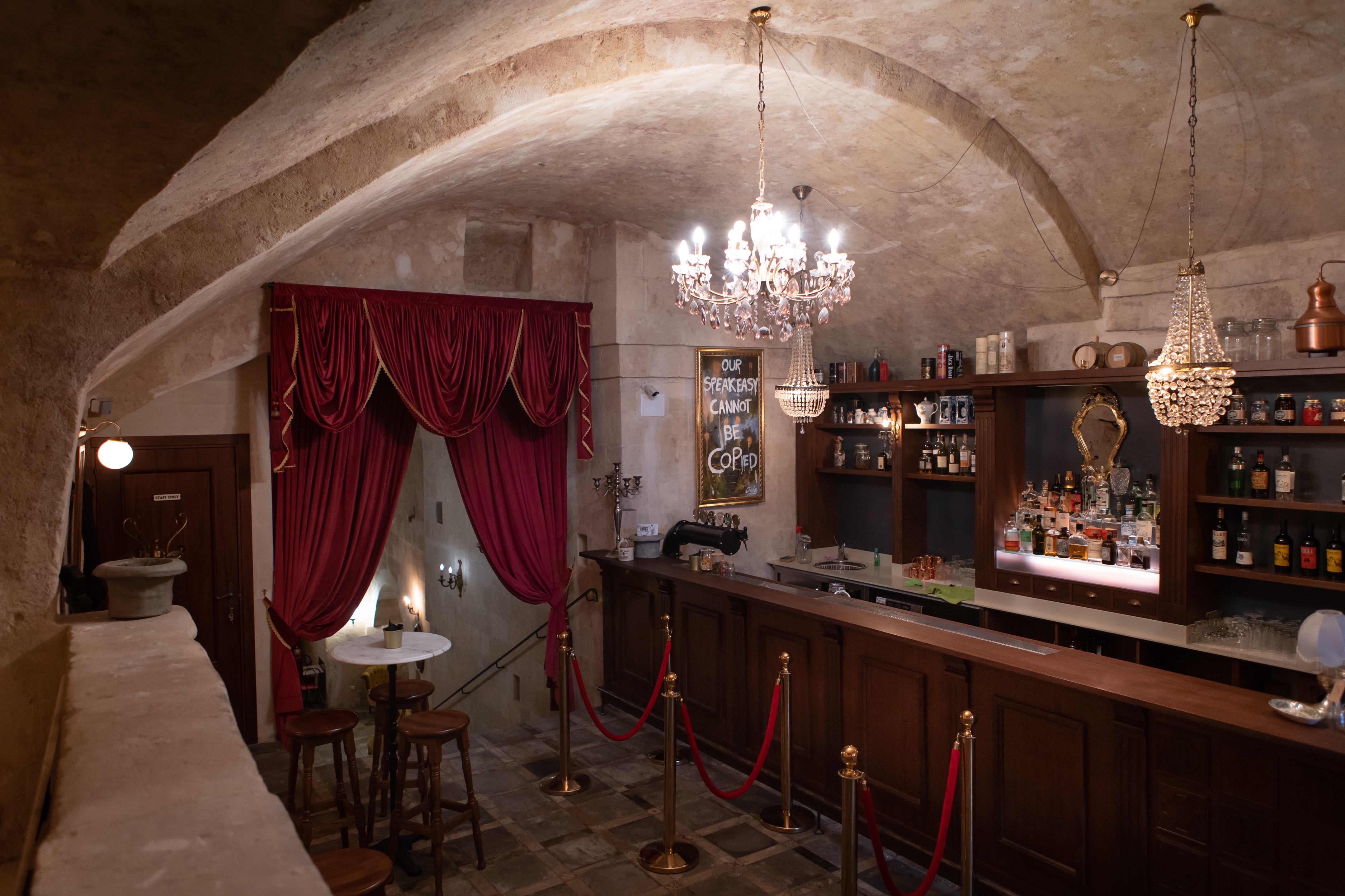 查理的密室酒馆-37