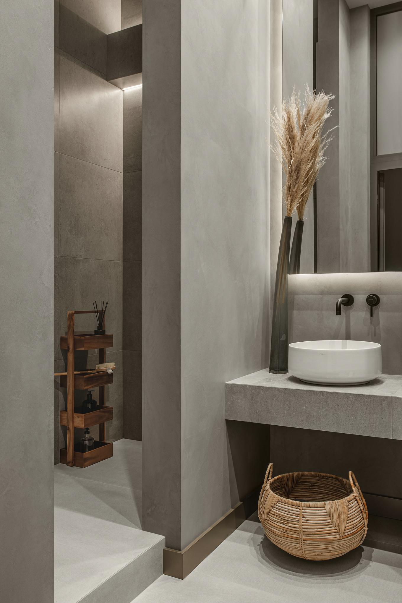 暖色调搭配裸露的水泥墙，尽显温馨大气-30