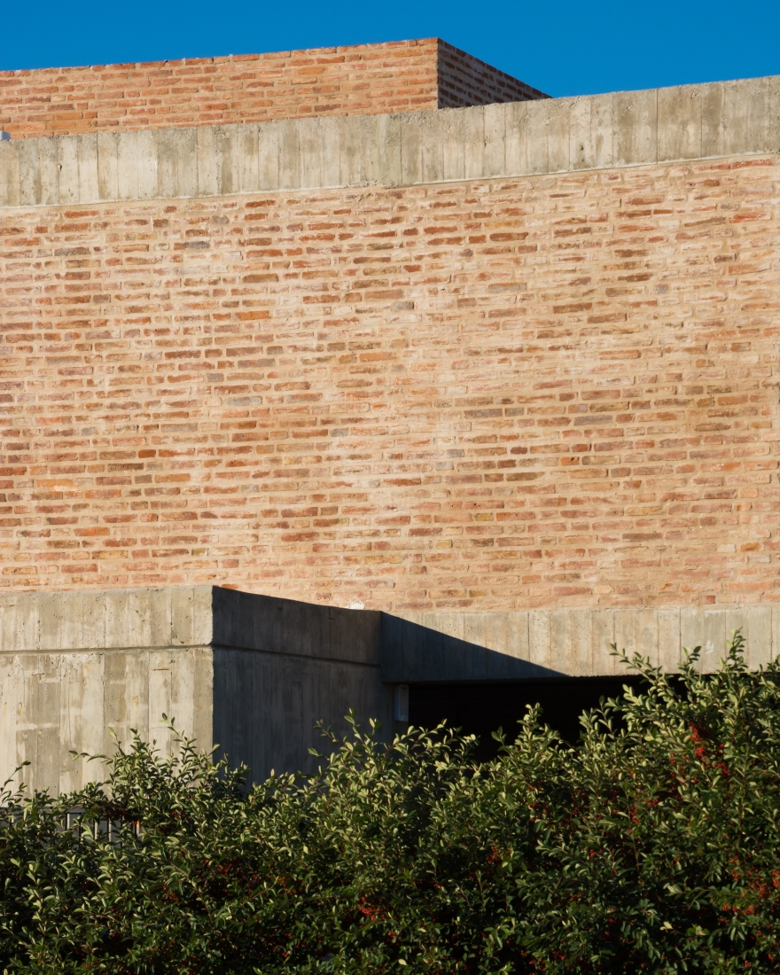 自然与生活共融的别墅设计-21